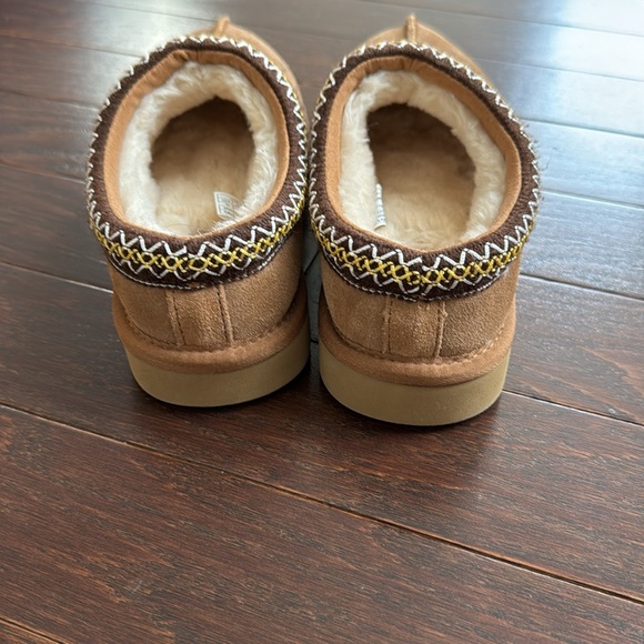 Kids Ugg Tasman Chestnut - Picture 4 of 4